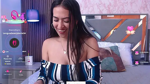 Mature_juliana1