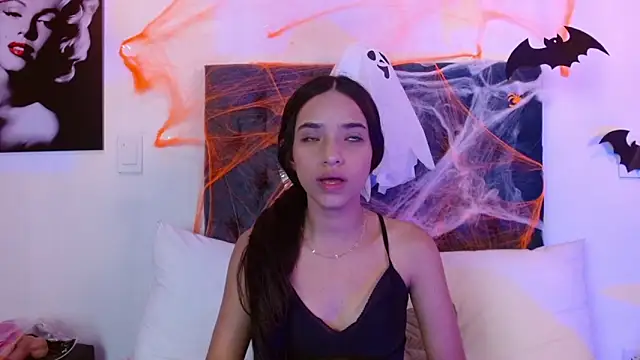 Lilith_Nocturne webcam stripchat model stream image