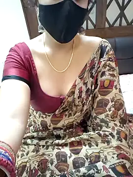 Webcam Model (Roja-Telugu777)  is live.Free join now!
