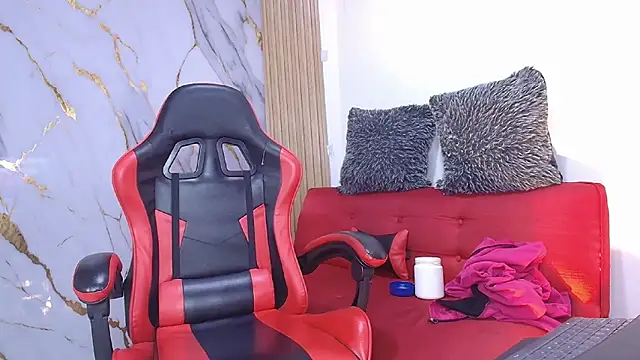 luna_hoott