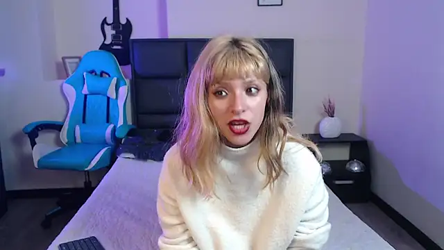 Amnesia_ webcam stripchat model stream image