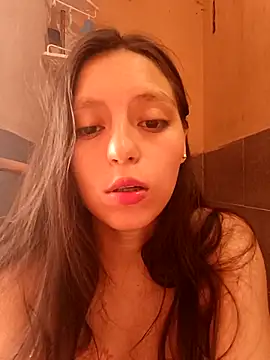 Webcam Model (Lahila_)  is live.Free join now!