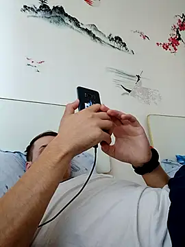 Levarboy