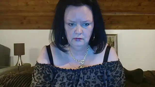 TiffanyMature