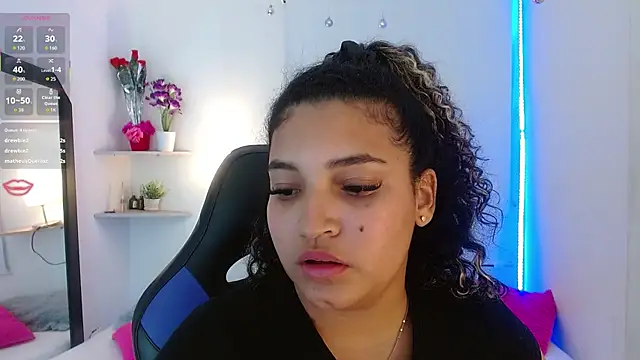 Julia_Boobs