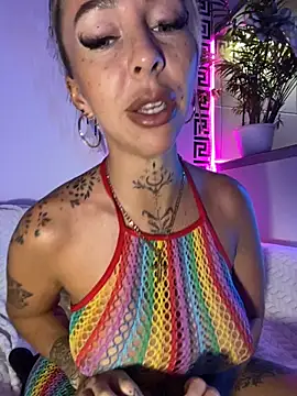 cheekychels