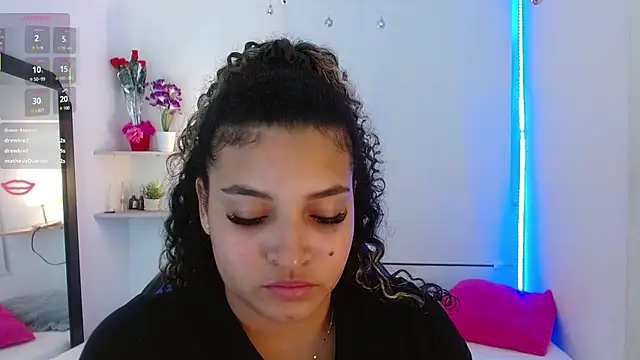 Julia_Boobs