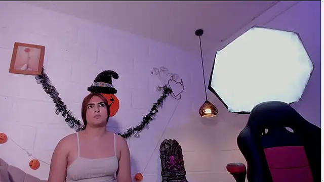 angel_hardy_dl