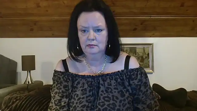 TiffanyMature