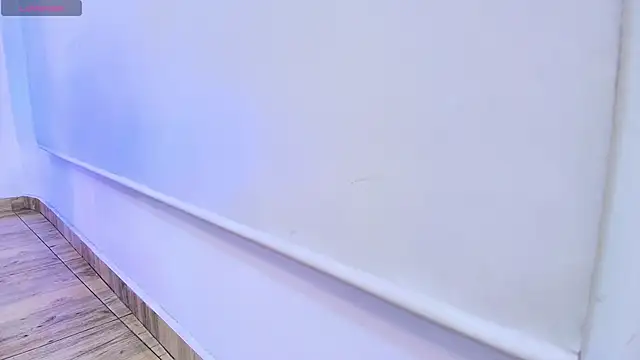 ALI_TAY1