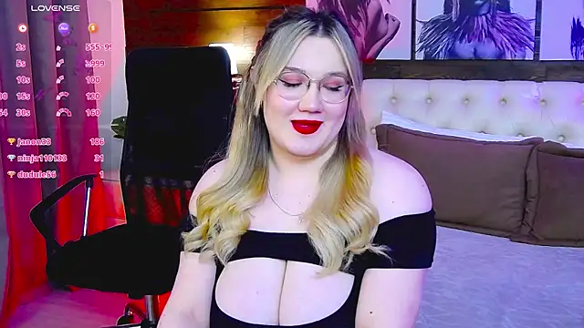 Nancy_Mooree