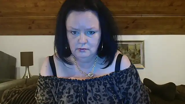 TiffanyMature