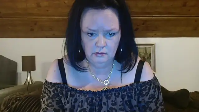 TiffanyMature