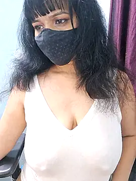 Jassi_Does