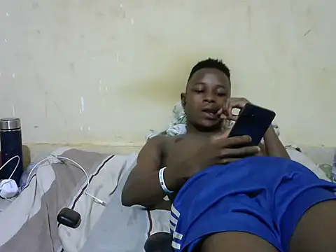 swthairydic live cam screenshot male from Kenya on PornAJ – Adult Videos, Live Cams & Chat