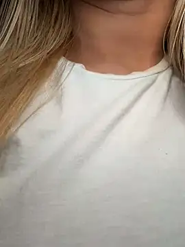  Strongqueen chat room