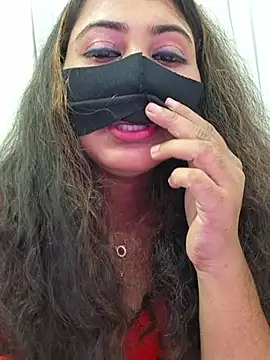 Webcam Model (Bristy-)  is live.Free join now!