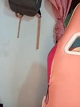 Lara_Asher