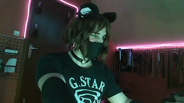 Ginny-the-bdsm-nympho