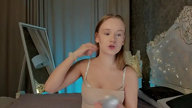 Lucy_Shaw