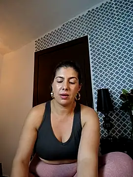 scarlett_moore