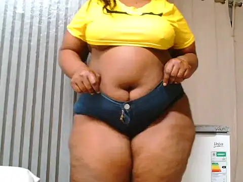 ROYALASS25