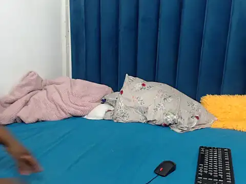 LongNipplesx01