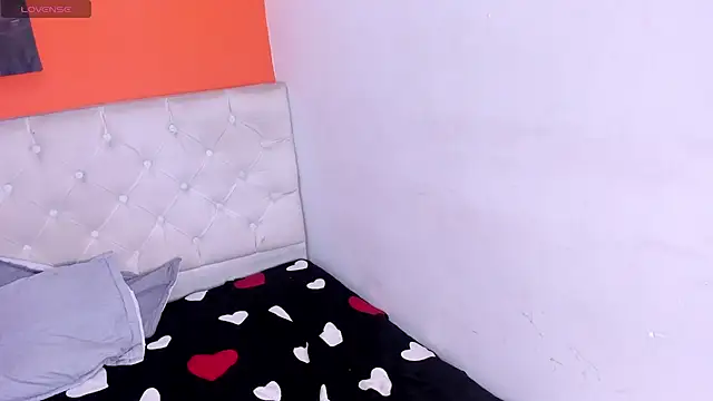 karolinee_66_