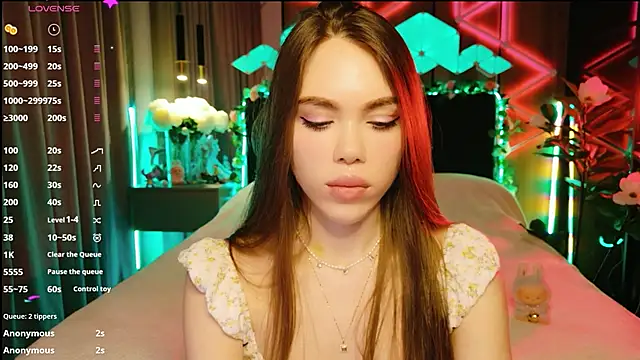 MimiFors webcam stripchat model stream image