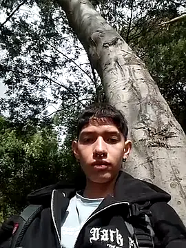  heyy_noah11 chat room