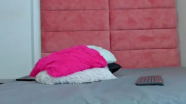 Hanna_lens