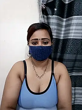 Webcam Model (Mow_955)  is live.Free join now!
