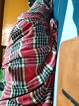 Webcam Model (Tamilnandhini)  is live.Free join now!