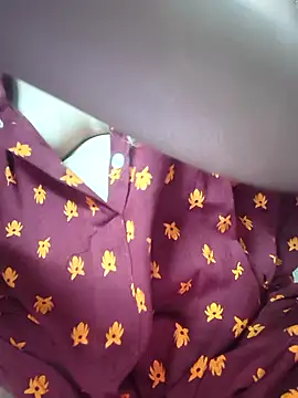 Webcam Model (YourFulki)  is live.Free join now!