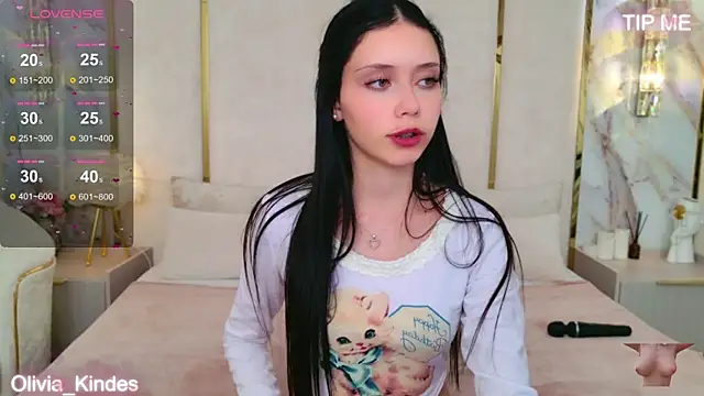 Olivia_Kindes