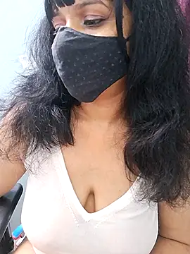 Jassi_Does
