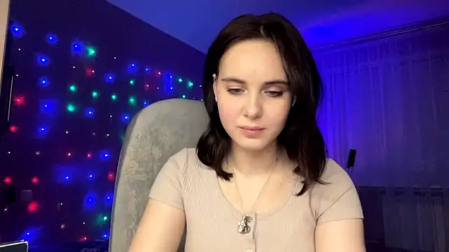 MollyPartey webcam stripchat model stream image
