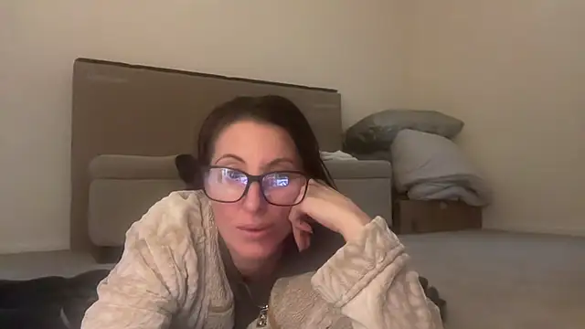 NurseStephania live cam
