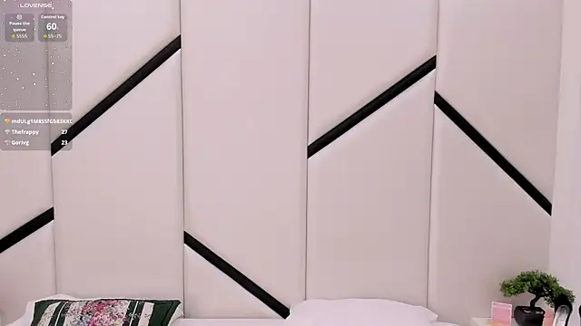 Live sex cam of AlanaCusack