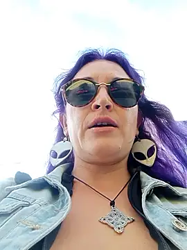 sophie_banger - Sophie_banger's free webcam - UK Sex Cams
