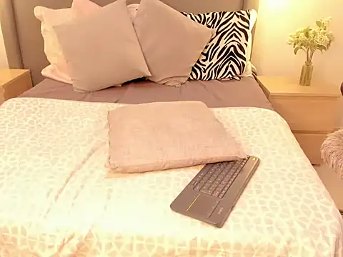 Valentinaa_Fox