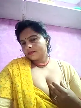 Hot_komal1