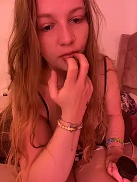 Webcam Model (feedeegeorgie)  is live.Free join now!