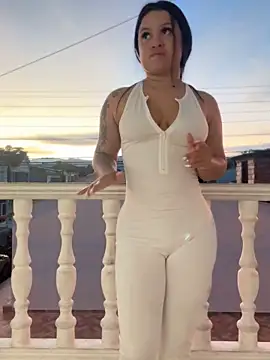 Pretty_Isadora