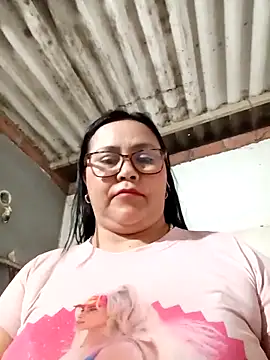 Dirty-Momm-Divorced-Hot