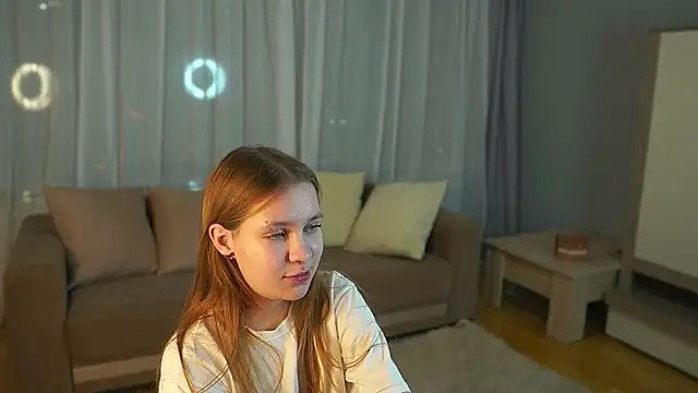  MarindaRuud chat room