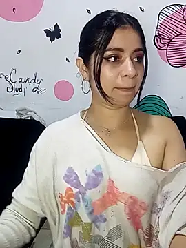 Webcam Model (ValerieLove_)  is live.Free join now!