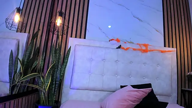Honey_noir