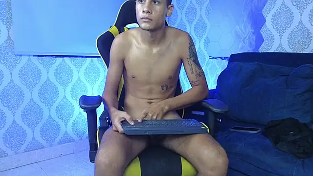 Twink_davidxx