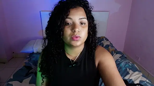 AlissonCurly_
